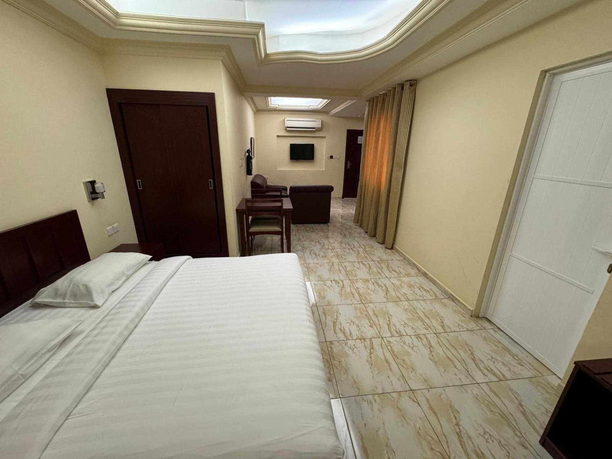 Al Ferdous Aparthotel Mascate